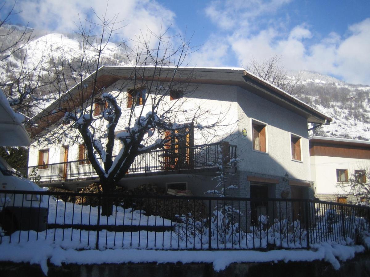 Chalet Avec Jardin Bourg-Saint-Maurice Exterior photo